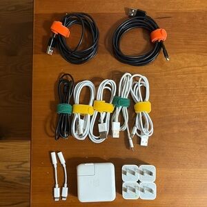 iPhone Lightning Charging Kit